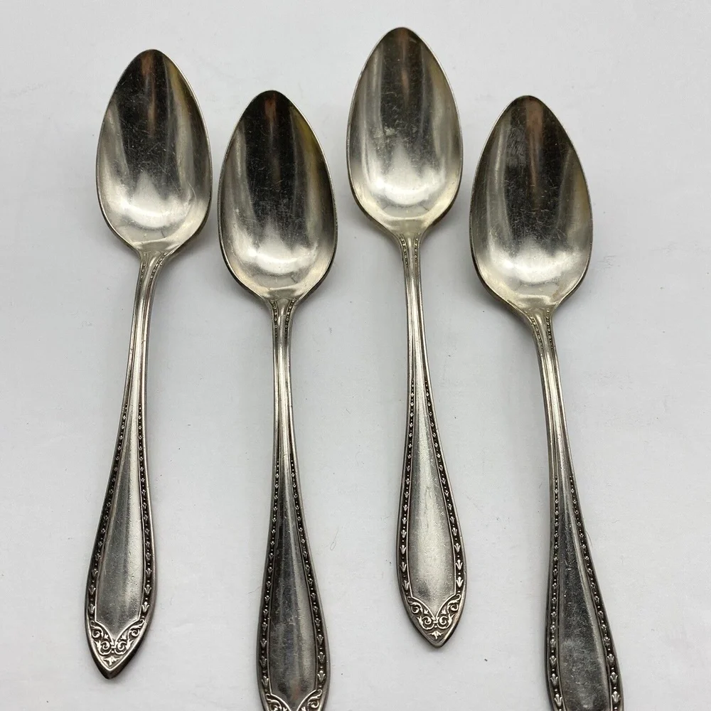 Antique 1910 Oneida Community Sheraton‎ Teaspoons 4 Set Silverplate VTG Ornate
